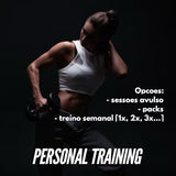 Personal training CTAD: sessões avulso, packs e treino semanal, com mulher a treinar com haltere