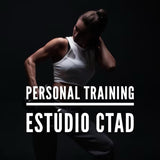 Personal training no Estúdio CTAD, com mulher a treinar com haltere